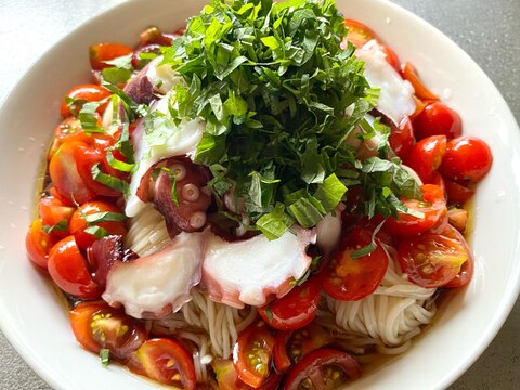 ごま油香る☆タコとトマトのぶっかけ素麺